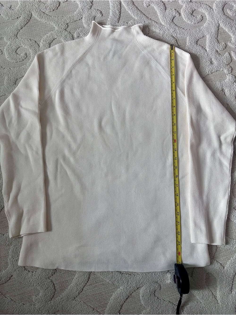Gorgeous New Orvis XL Cream Mock Neck Long Sleeve Top - Picture 3 of 8